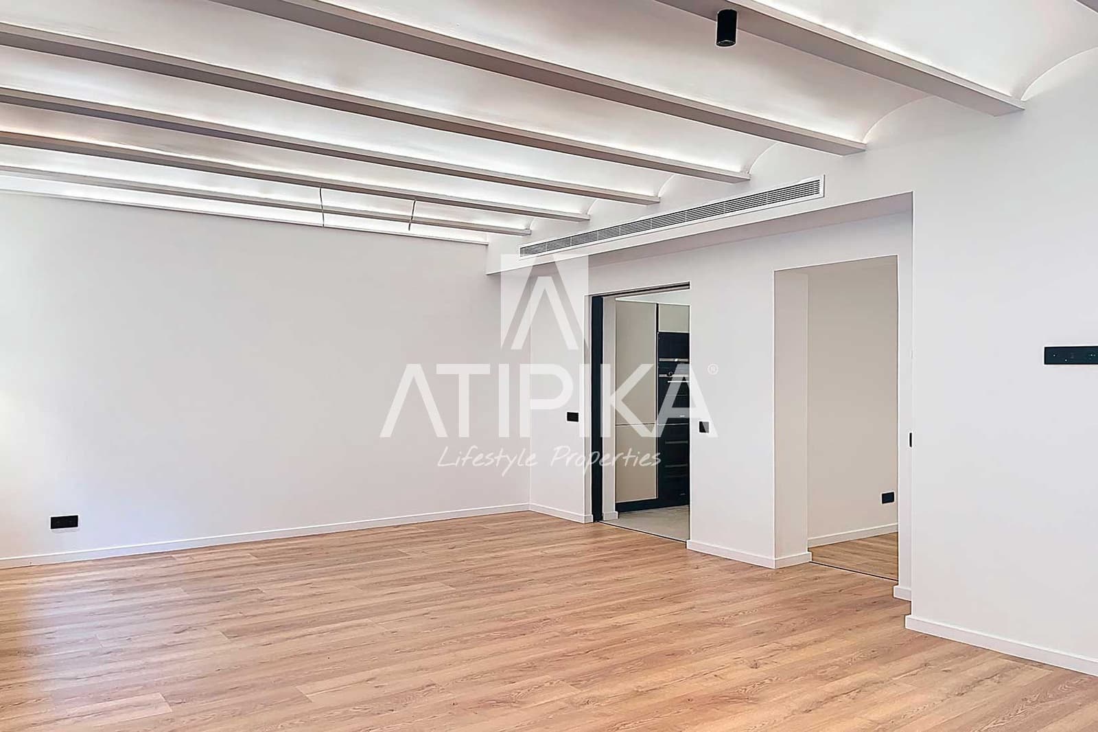 3 soveværelse Lejlighed til salg i Barcelona by - € 1.250.000 (Ref: 9346692)