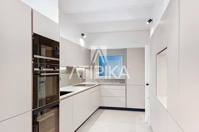 3 soveværelse Lejlighed til salg i Barcelona by - € 1.250.000 (Ref: 9346692)