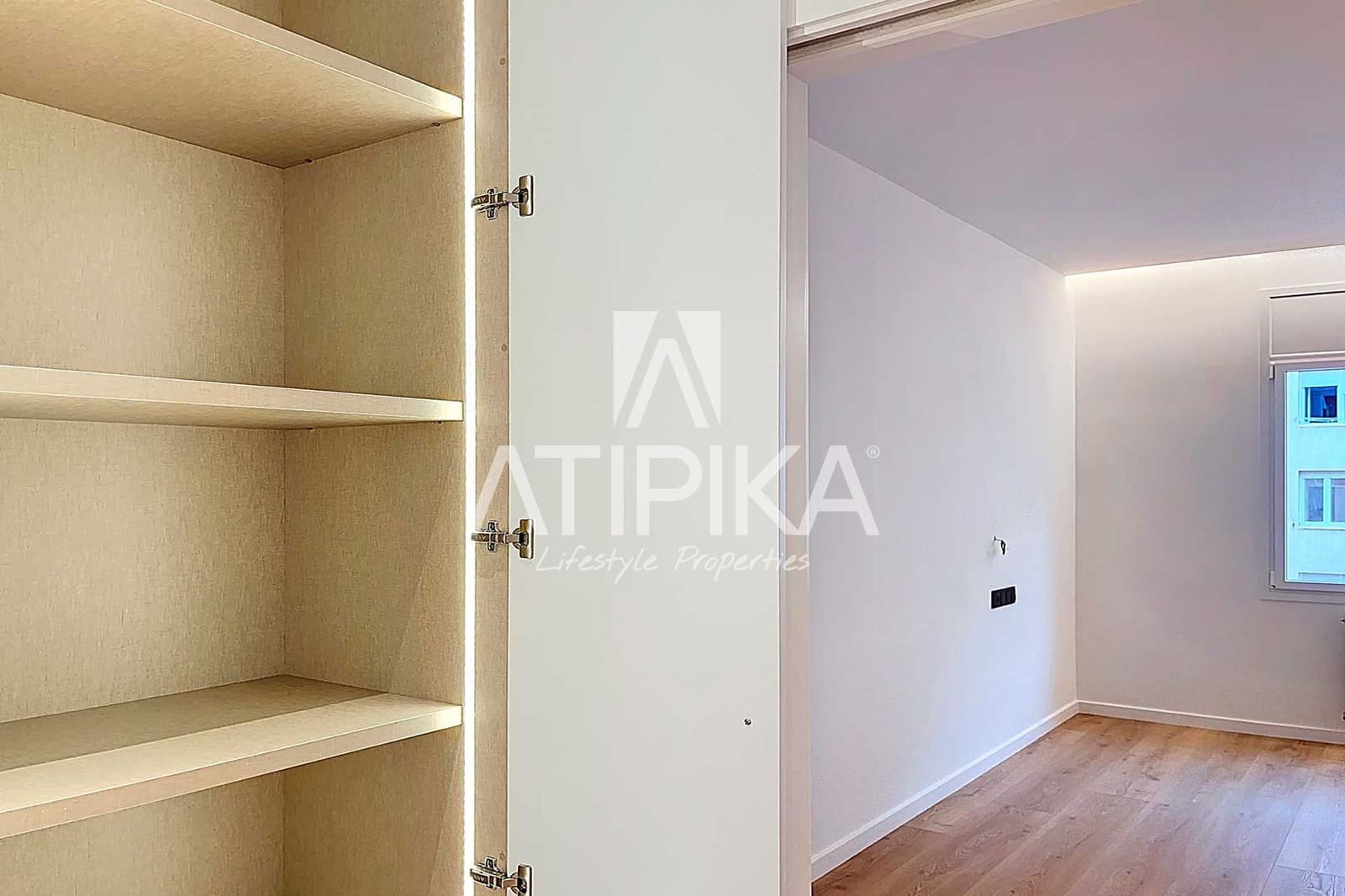 3 soveværelse Lejlighed til salg i Barcelona by - € 1.250.000 (Ref: 9346692)