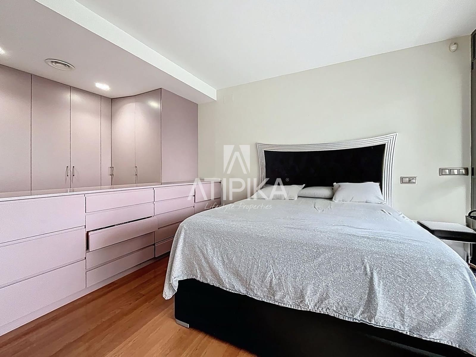 5 soverom Villa til salgs i Vilanova i la Geltru med svømmebasseng - € 950 000 (Ref: 9353045)