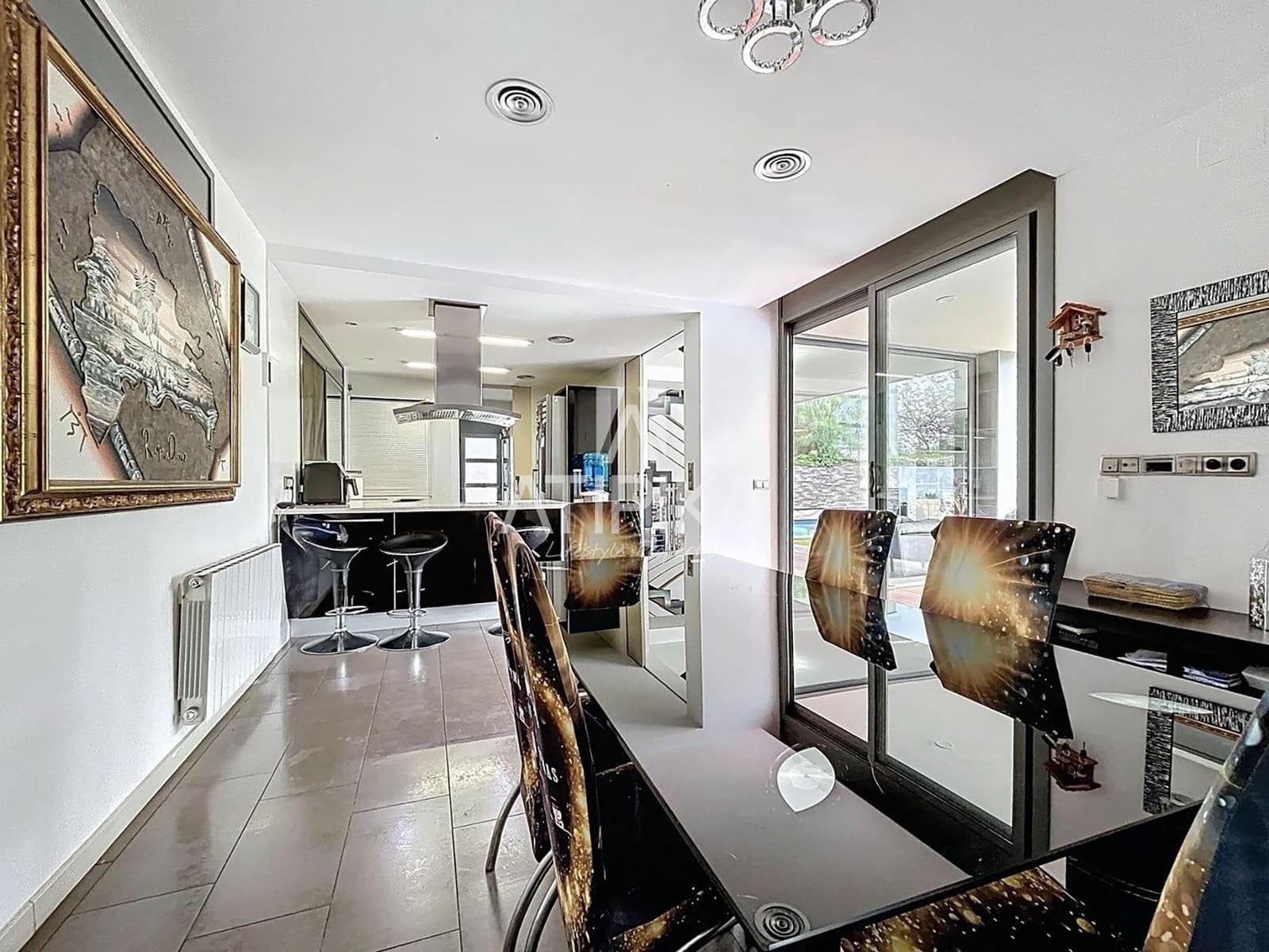 5 soverom Villa til salgs i Vilanova i la Geltru med svømmebasseng - € 950 000 (Ref: 9353045)