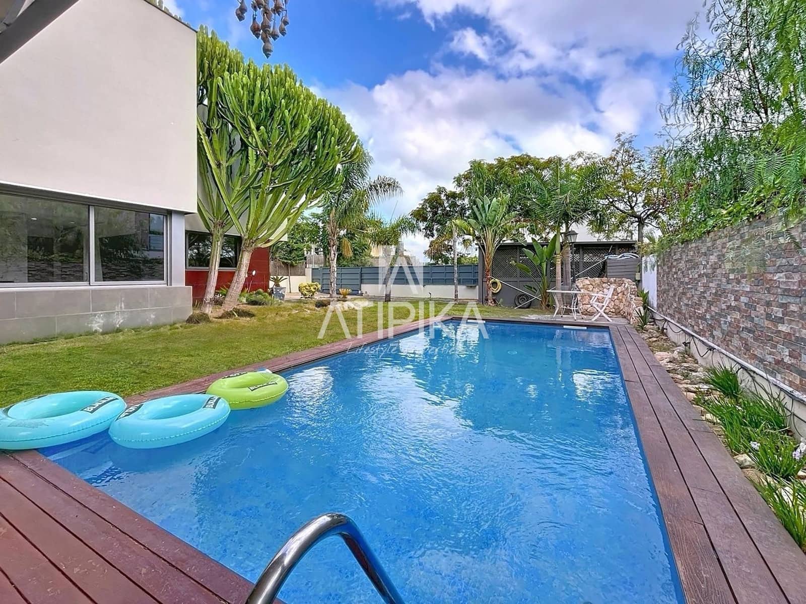 5 soverom Villa til salgs i Vilanova i la Geltru med svømmebasseng - € 950 000 (Ref: 9353045)