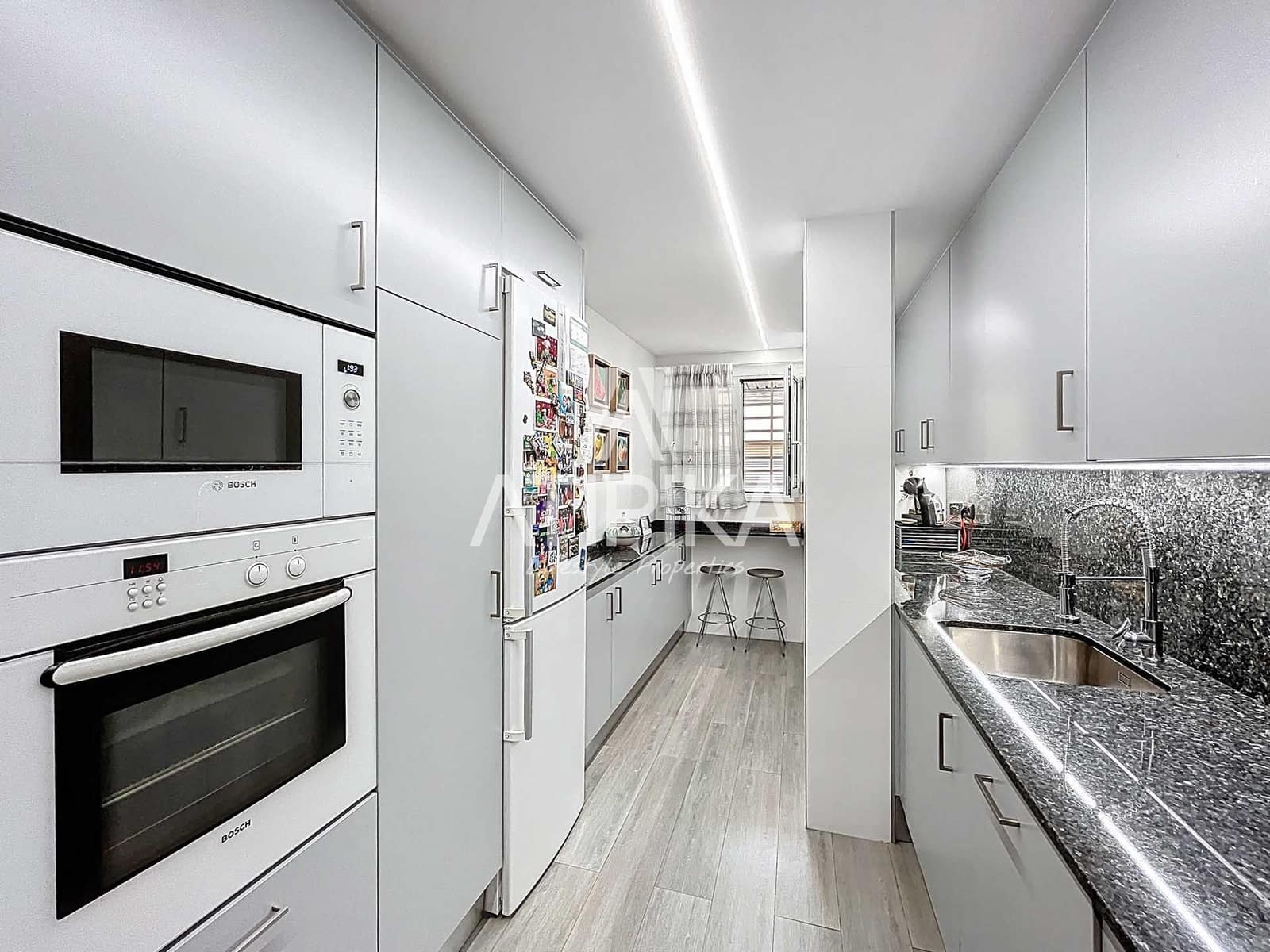 3 sypialnia Willa na sprzedaż w Miasto Barcelona - 1 890 000 € (Ref: 9355379)