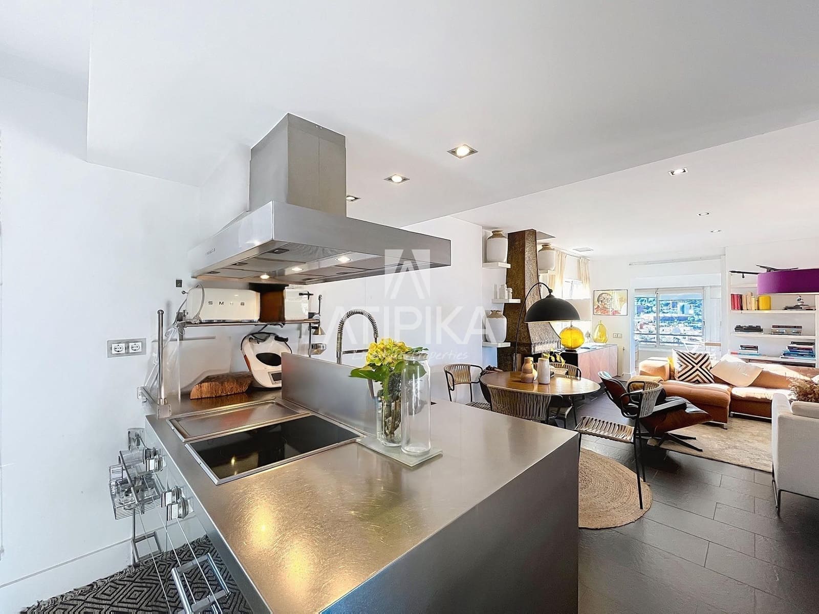 Apartamento de 2 habitaciones en Barcelona ciudad en venta - 850.000 € (Ref: 9382091)