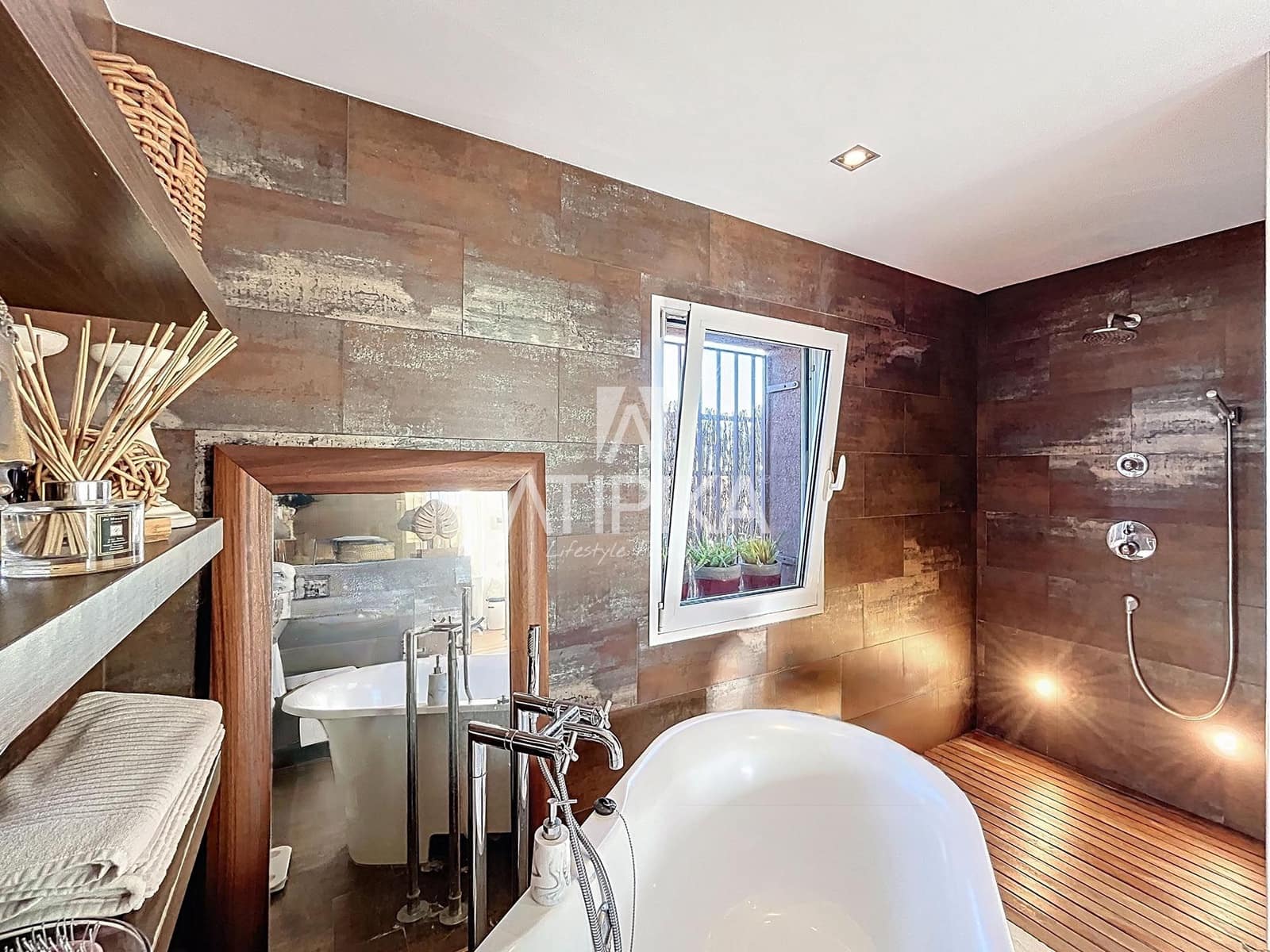 Apartamento de 2 habitaciones en Barcelona ciudad en venta - 850.000 € (Ref: 9382091)