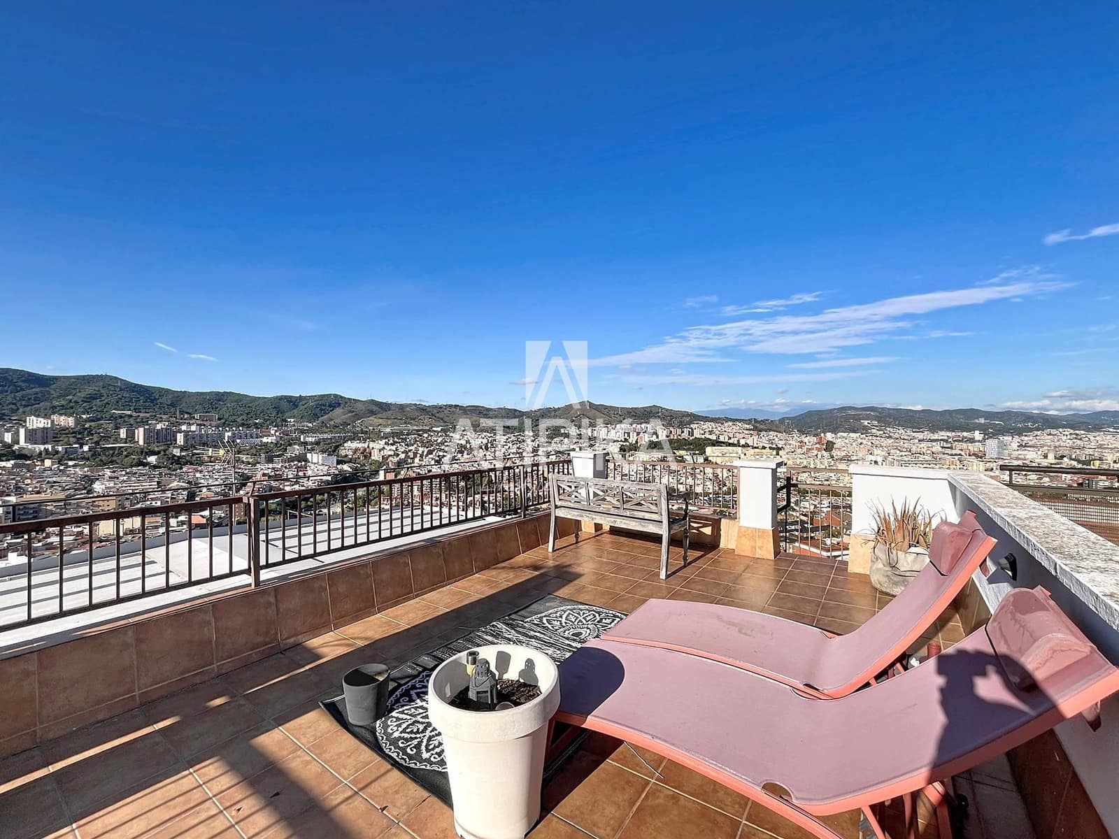 Apartamento de 2 habitaciones en Barcelona ciudad en venta - 850.000 € (Ref: 9382091)