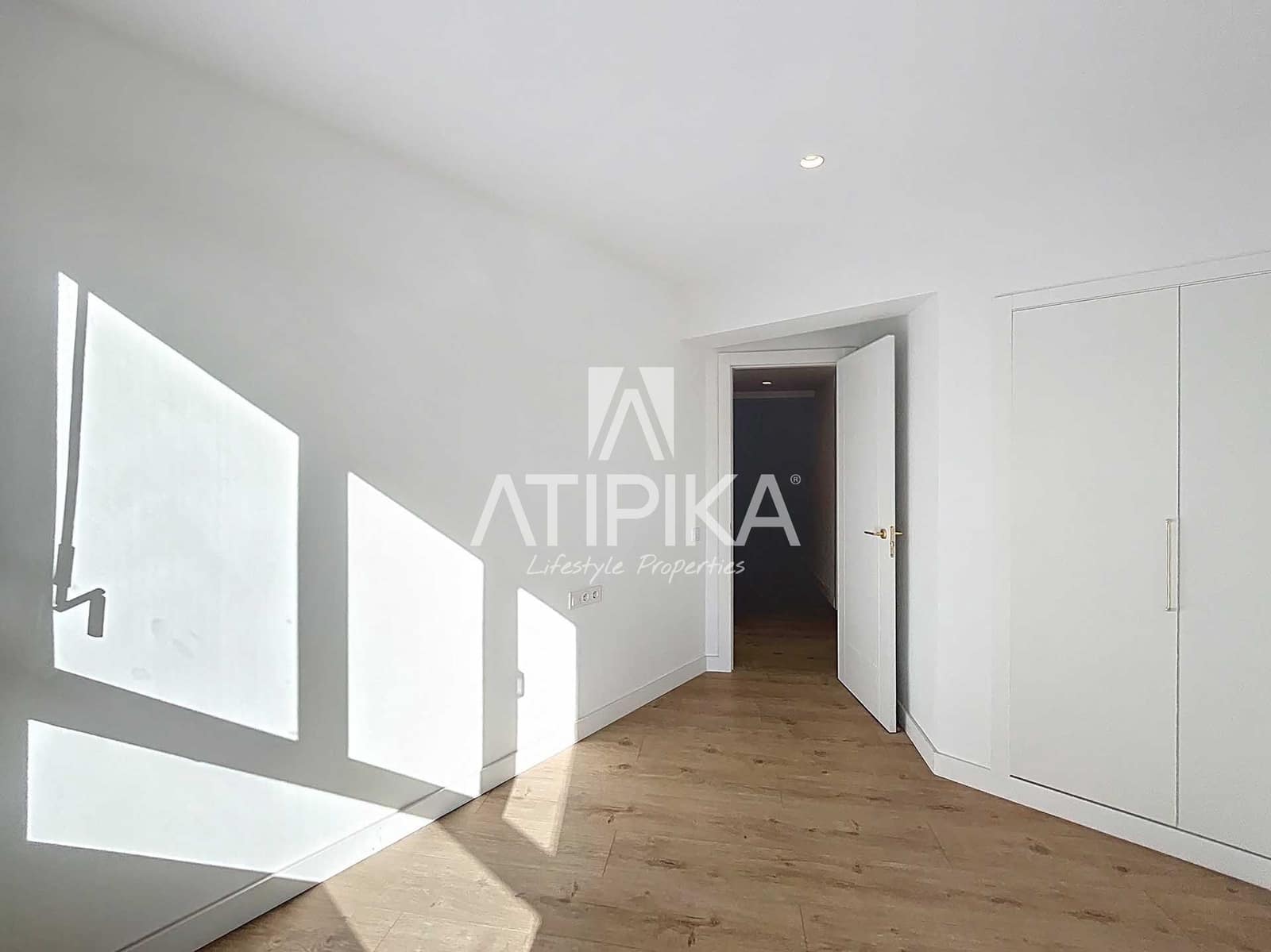 4 quarto Apartamento para venda em Barcelona cidade - 1 250 000 € (Ref: 9413477)