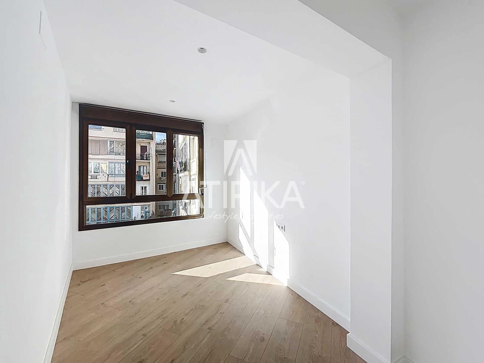 4 quarto Apartamento para venda em Barcelona cidade - 1 250 000 € (Ref: 9413477)