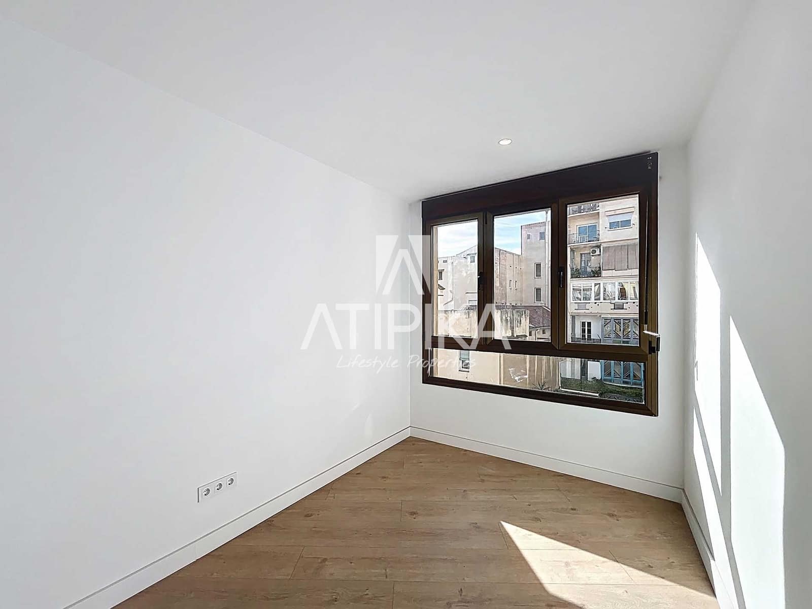 4 quarto Apartamento para venda em Barcelona cidade - 1 250 000 € (Ref: 9413477)