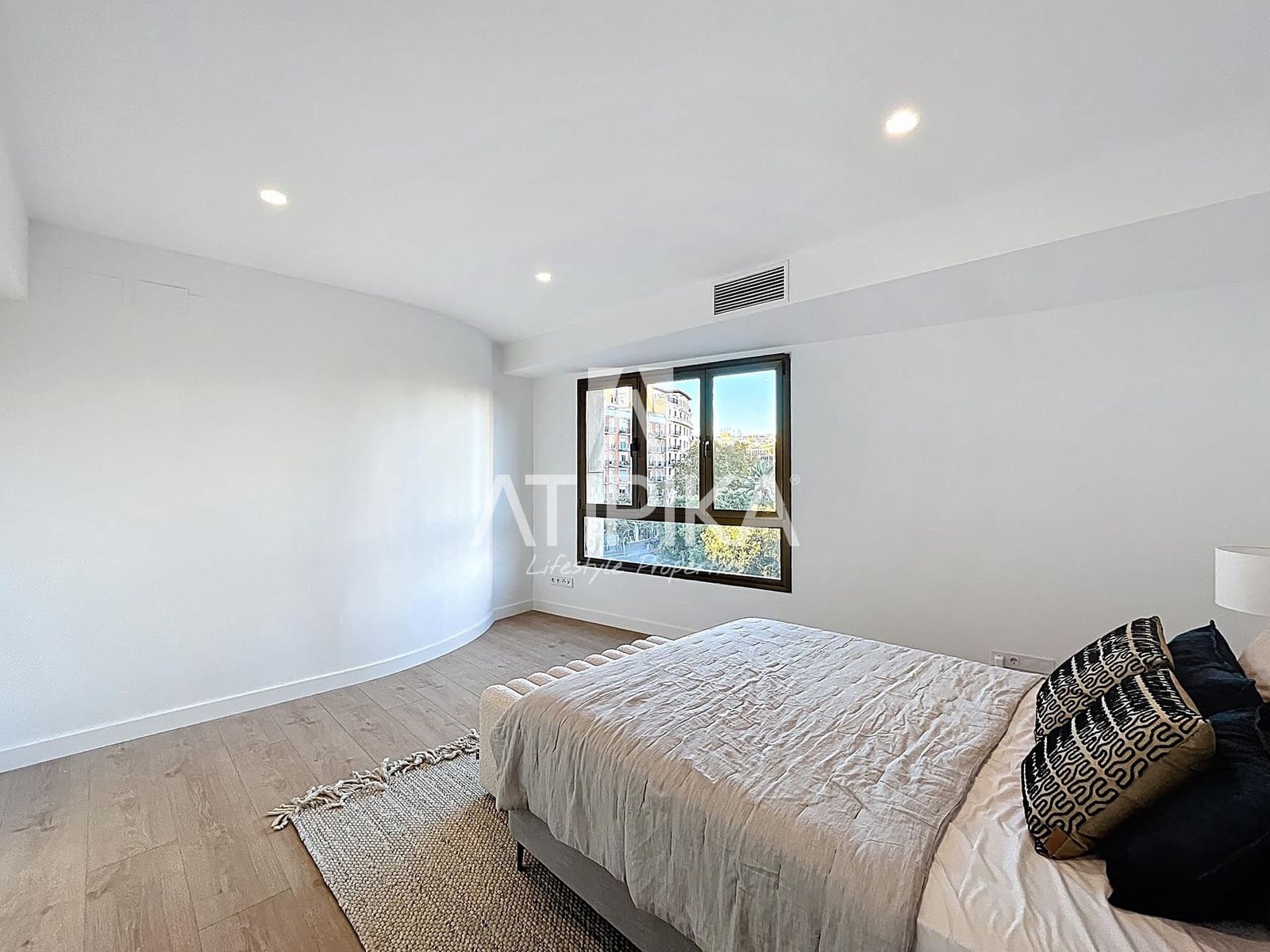 4 quarto Apartamento para venda em Barcelona cidade - 1 250 000 € (Ref: 9413477)