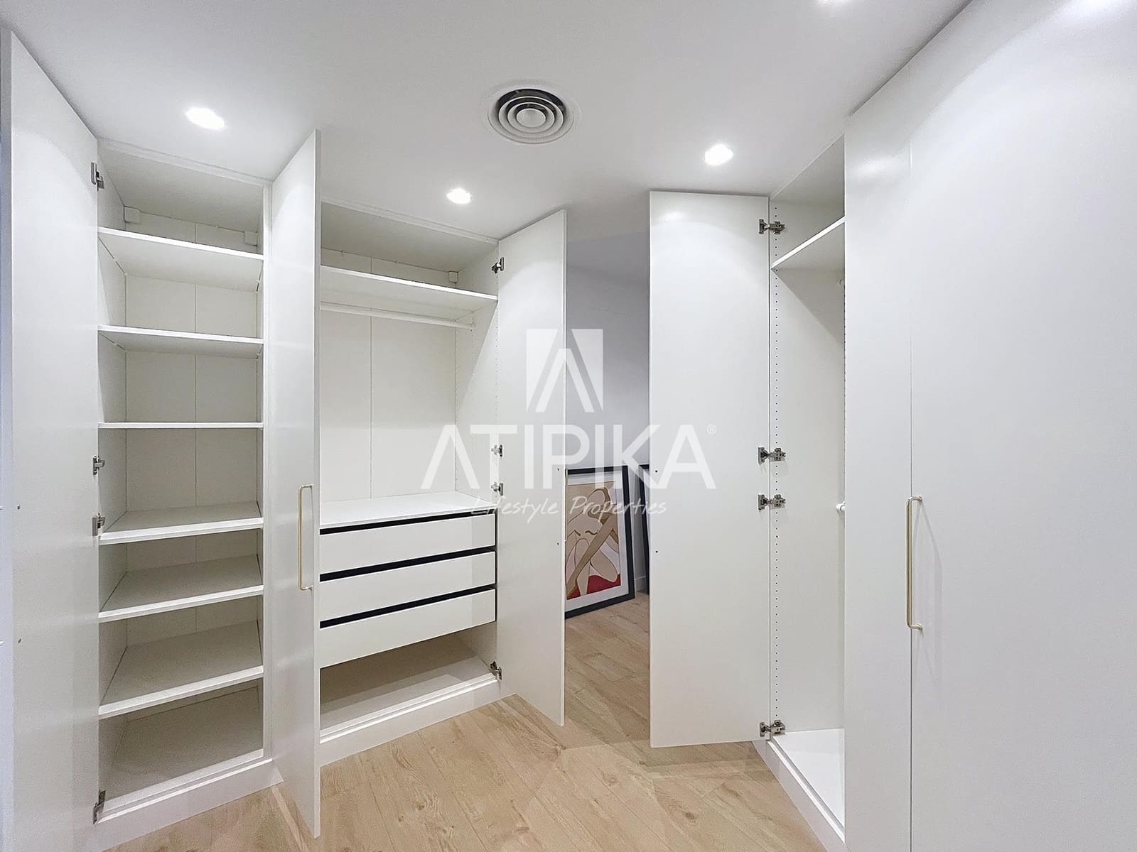 4 quarto Apartamento para venda em Barcelona cidade - 1 250 000 € (Ref: 9413477)