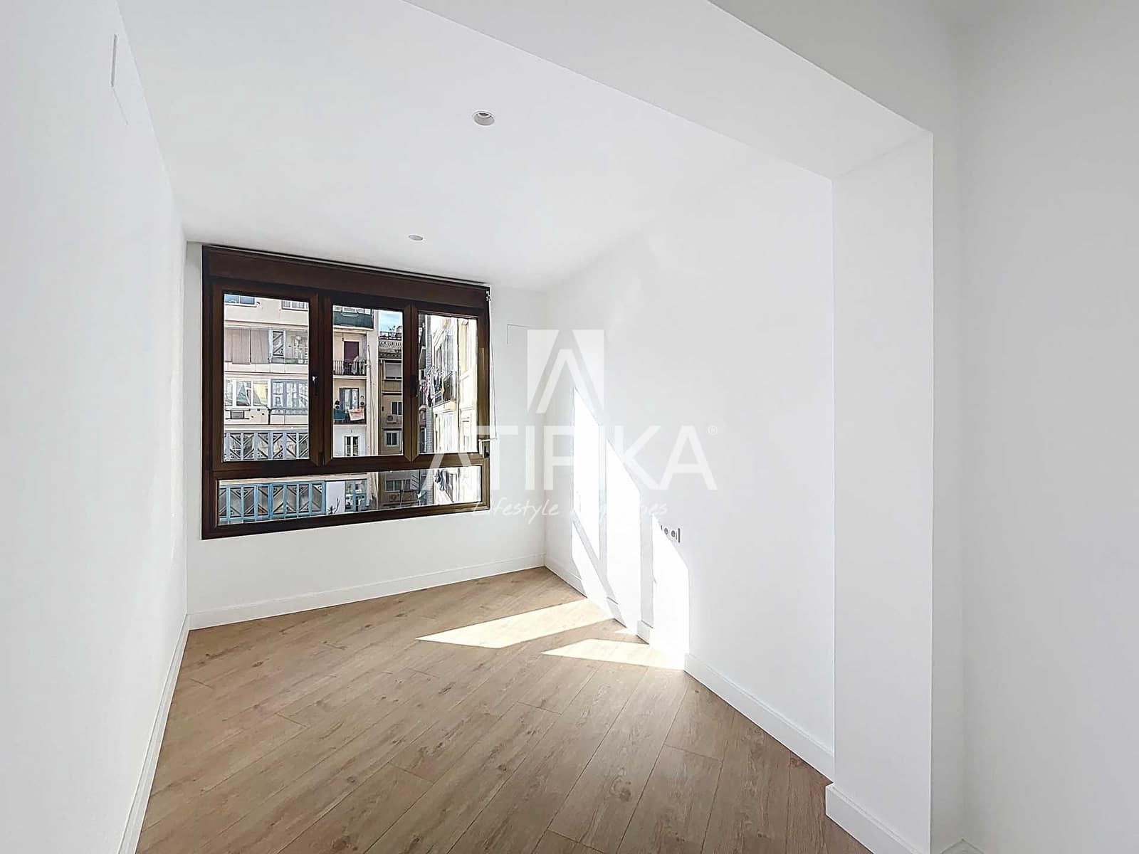 4 quarto Apartamento para venda em Barcelona cidade - 1 250 000 € (Ref: 9413477)