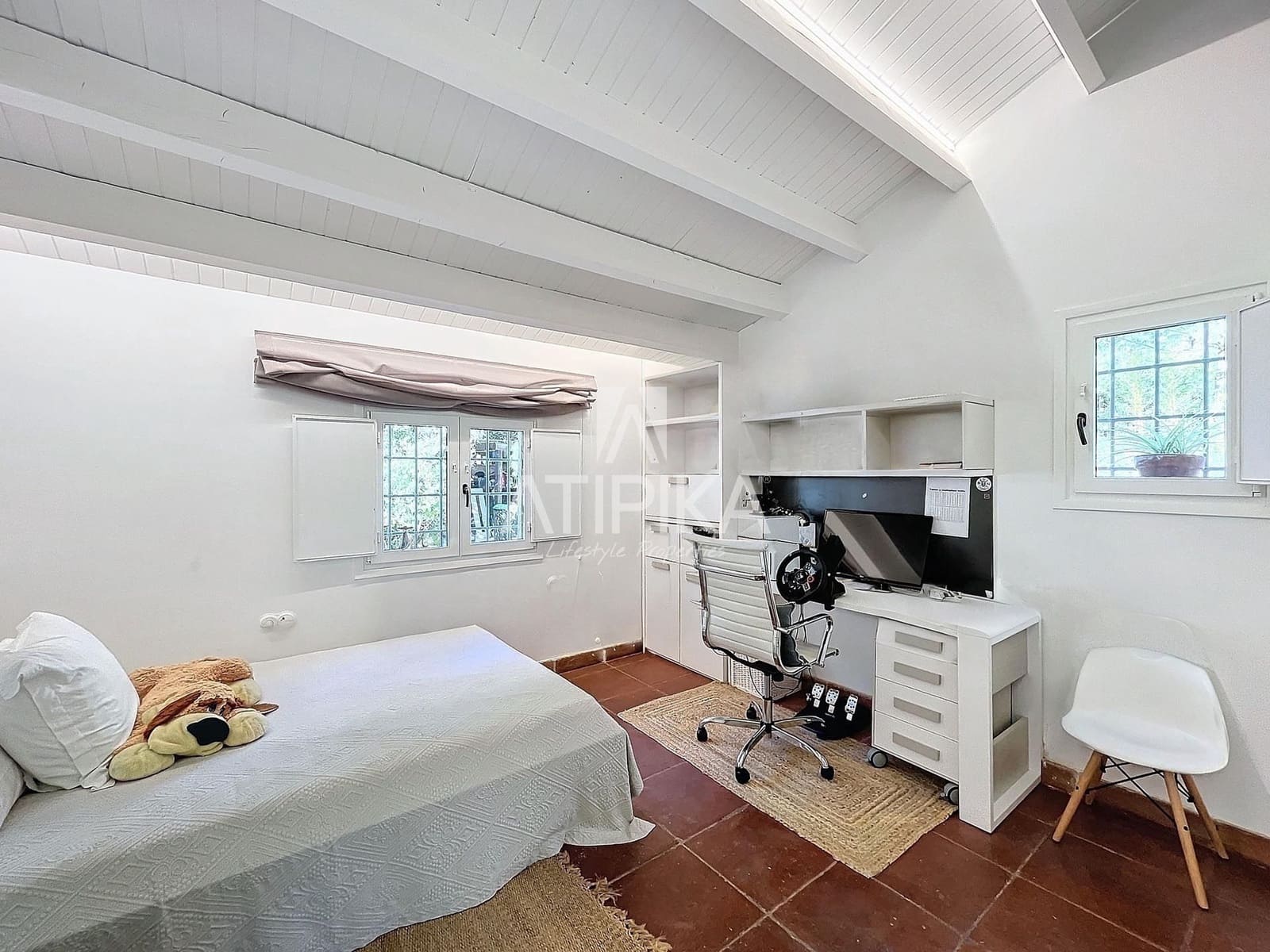 5 bedroom Villa for sale in Cabrera de Mar with pool - € 2,800,000 (Ref: 9415517)