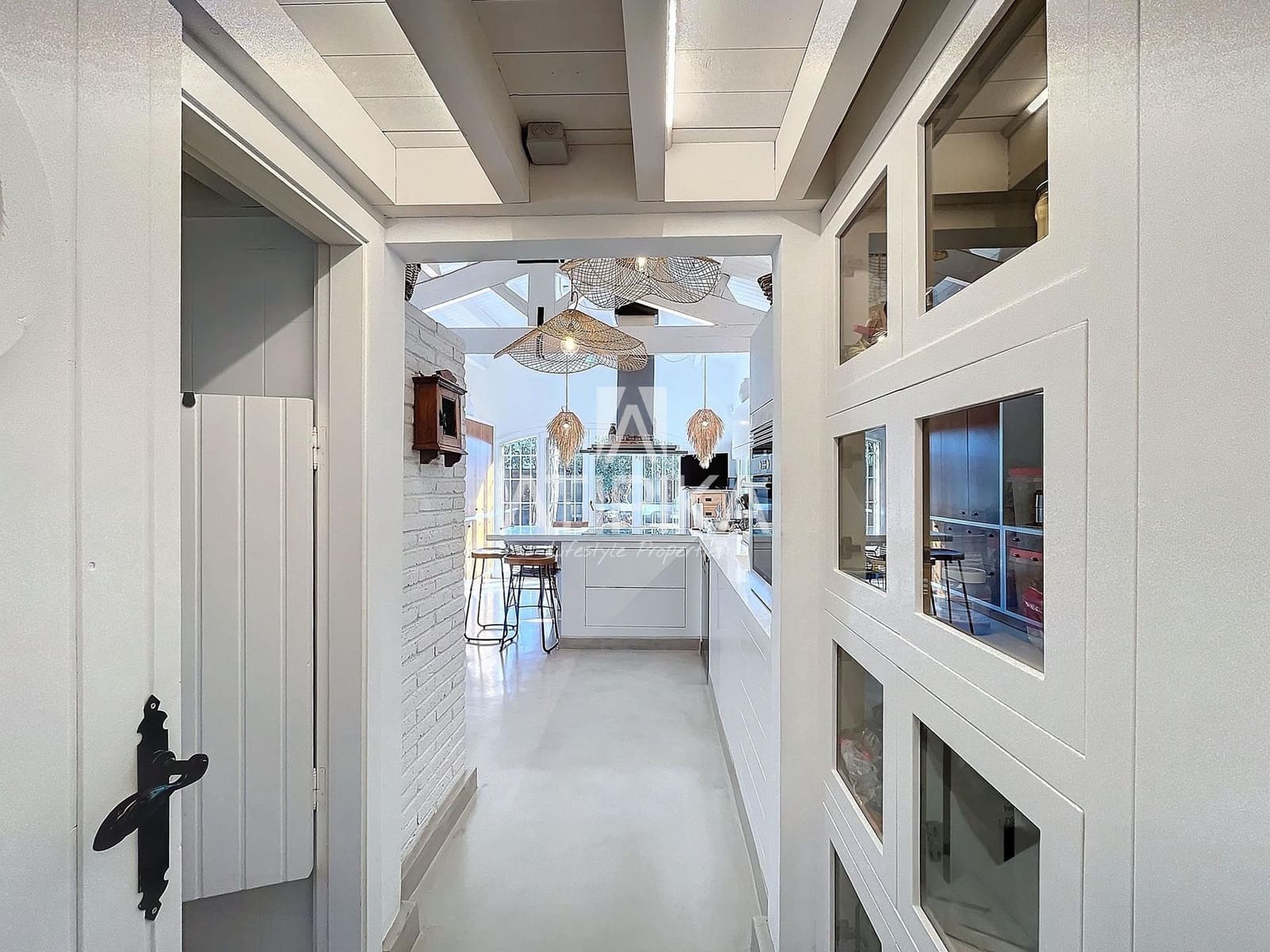 5 bedroom Villa for sale in Cabrera de Mar with pool - € 2,800,000 (Ref: 9415517)