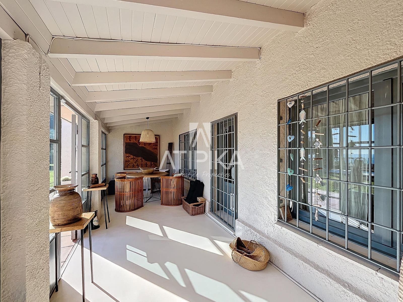 5 bedroom Villa for sale in Cabrera de Mar with pool - € 2,800,000 (Ref: 9415517)