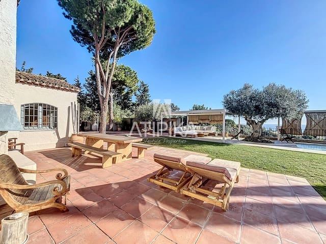 5 soveværelse Villa til salg i Cabrera de Mar med swimmingpool - € 2.800.000 (Ref: 9415517)