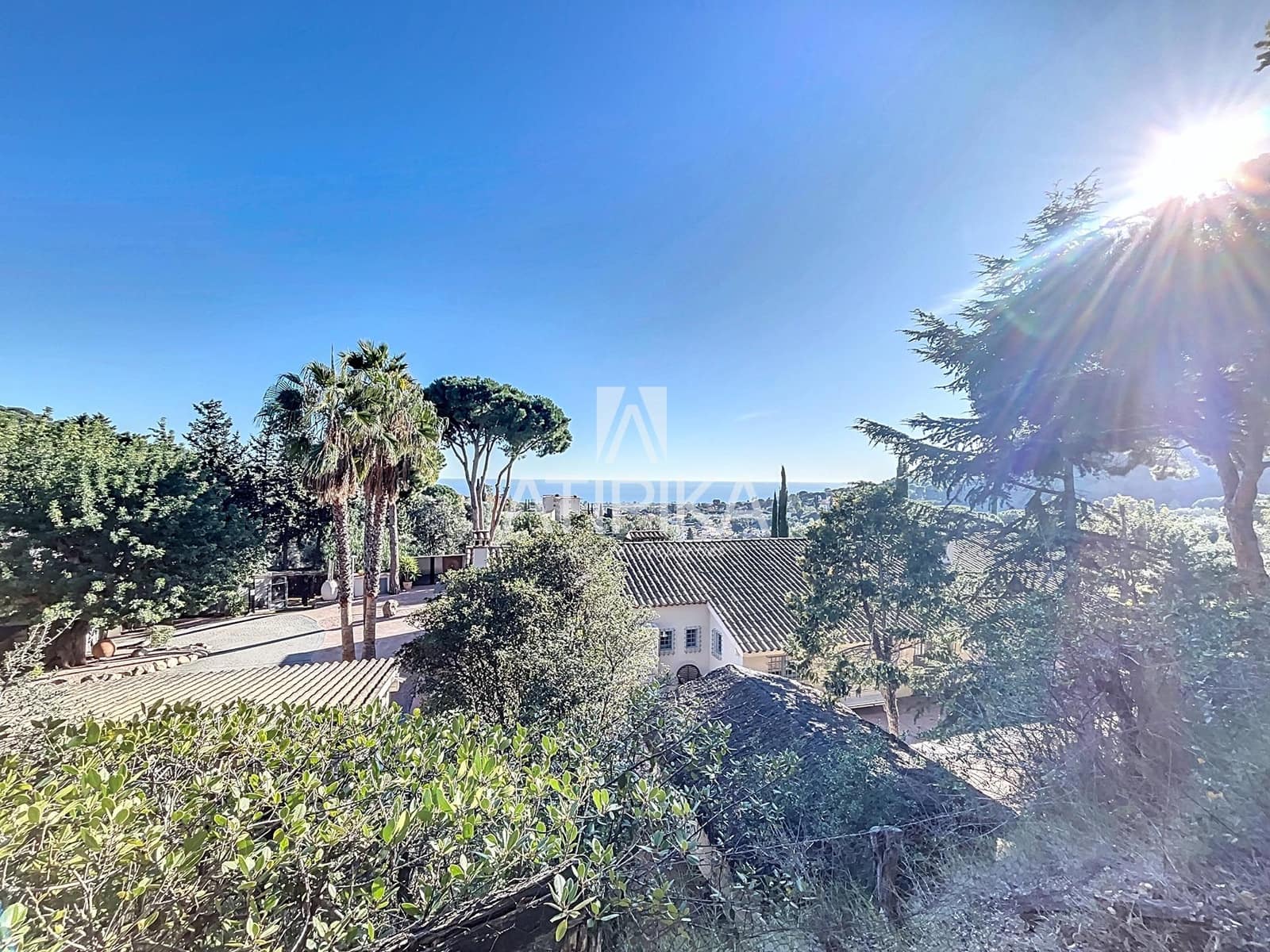 5 bedroom Villa for sale in Cabrera de Mar with pool - € 2,800,000 (Ref: 9415517)