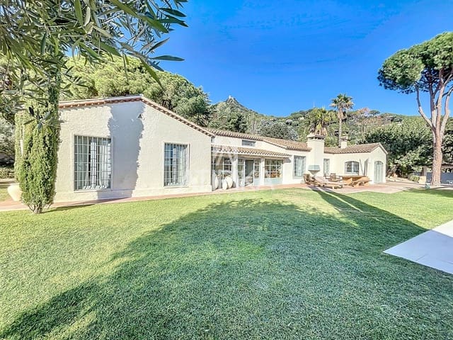 5 soveværelse Villa til salg i Cabrera de Mar med swimmingpool - € 2.800.000 (Ref: 9415517)