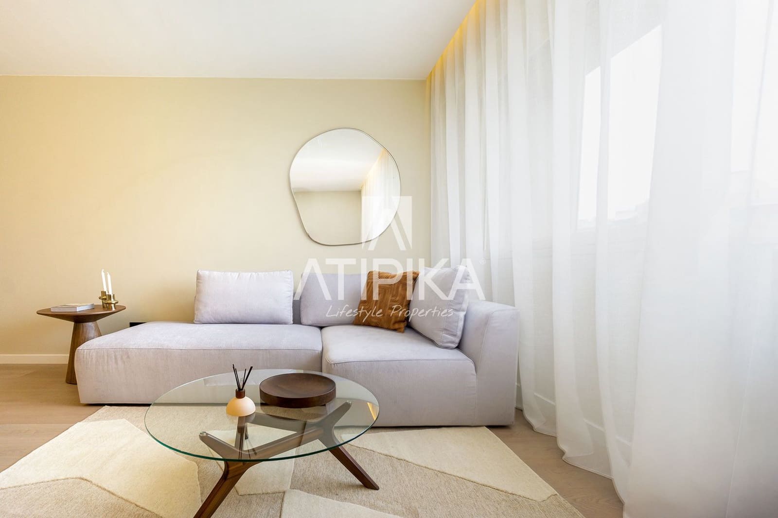 2 bedroom Apartment for sale in Barcelona city - € 1,040,000 (Ref: 9421918)