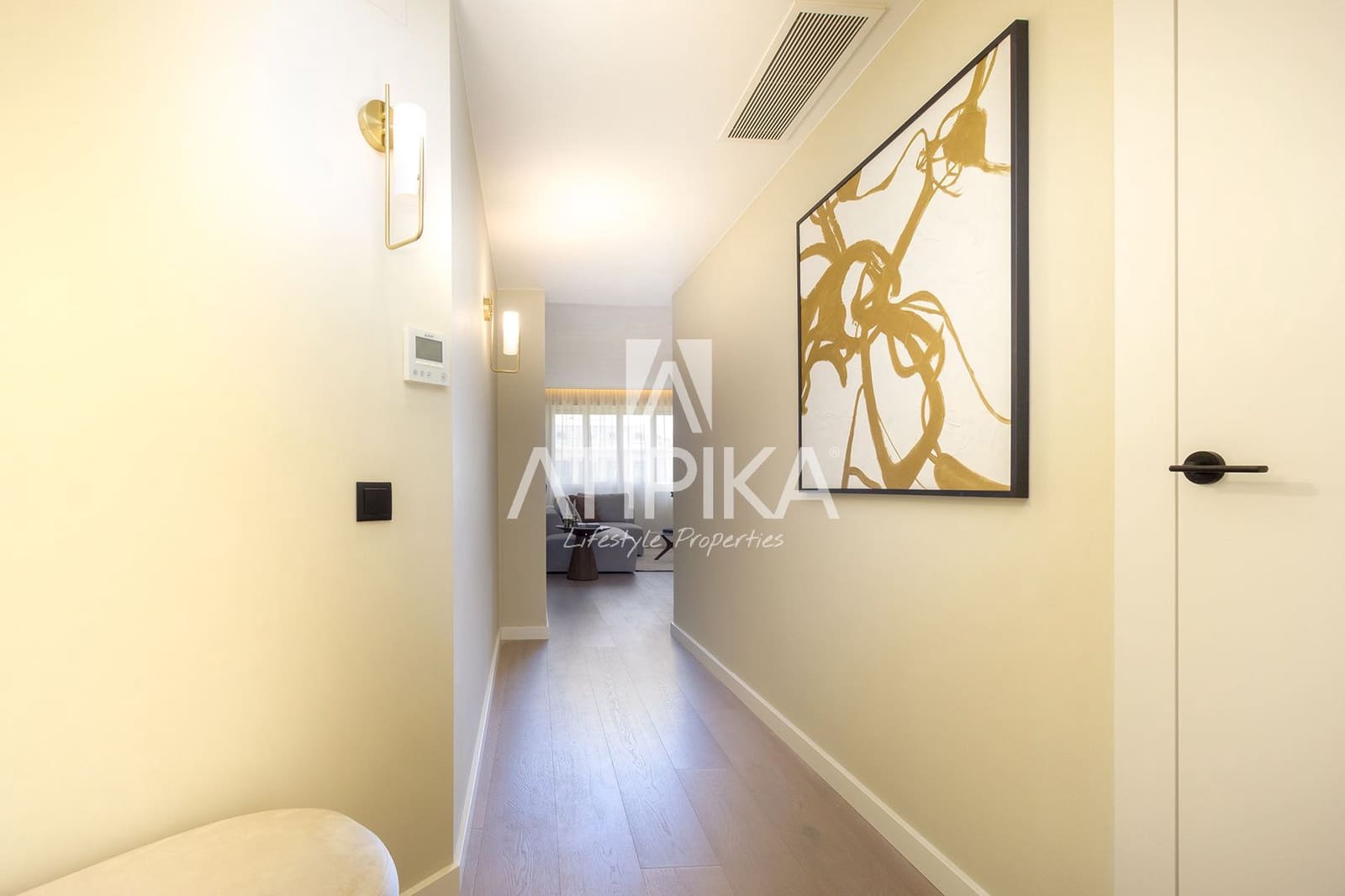 2 bedroom Apartment for sale in Barcelona city - € 1,040,000 (Ref: 9421918)