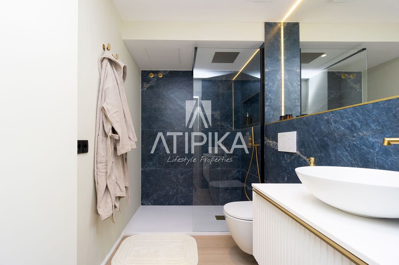 2 bedroom Apartment for sale in Barcelona city - € 1,040,000 (Ref: 9421918)