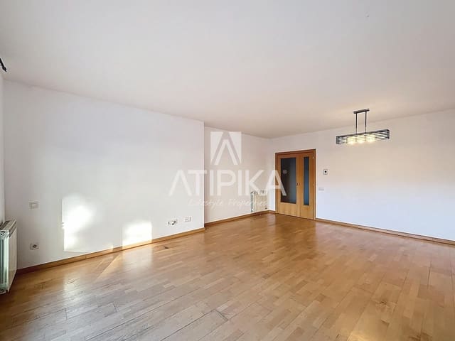 3 slaapkamer Appartement te koop in Cardedeu met zwembad - € 350.000 (Ref: 9439367)