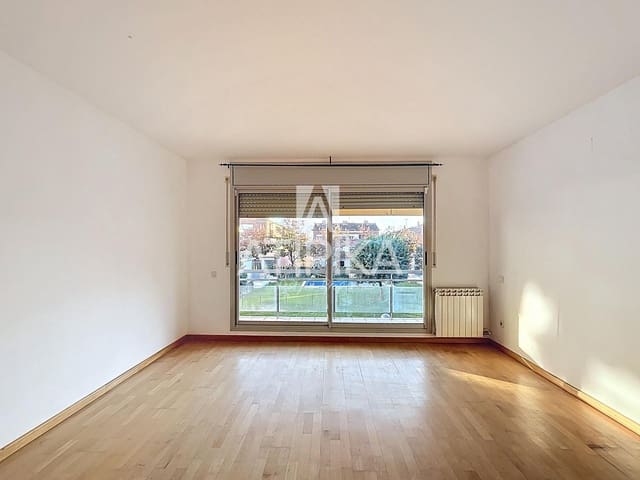 3 slaapkamer Appartement te koop in Cardedeu met zwembad - € 350.000 (Ref: 9439367)
