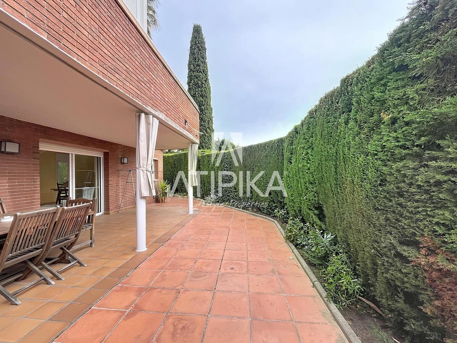 7 soverom Villa til salgs i Sant Vicenc de Montalt med svømmebasseng - € 990 000 (Ref: 9439368)