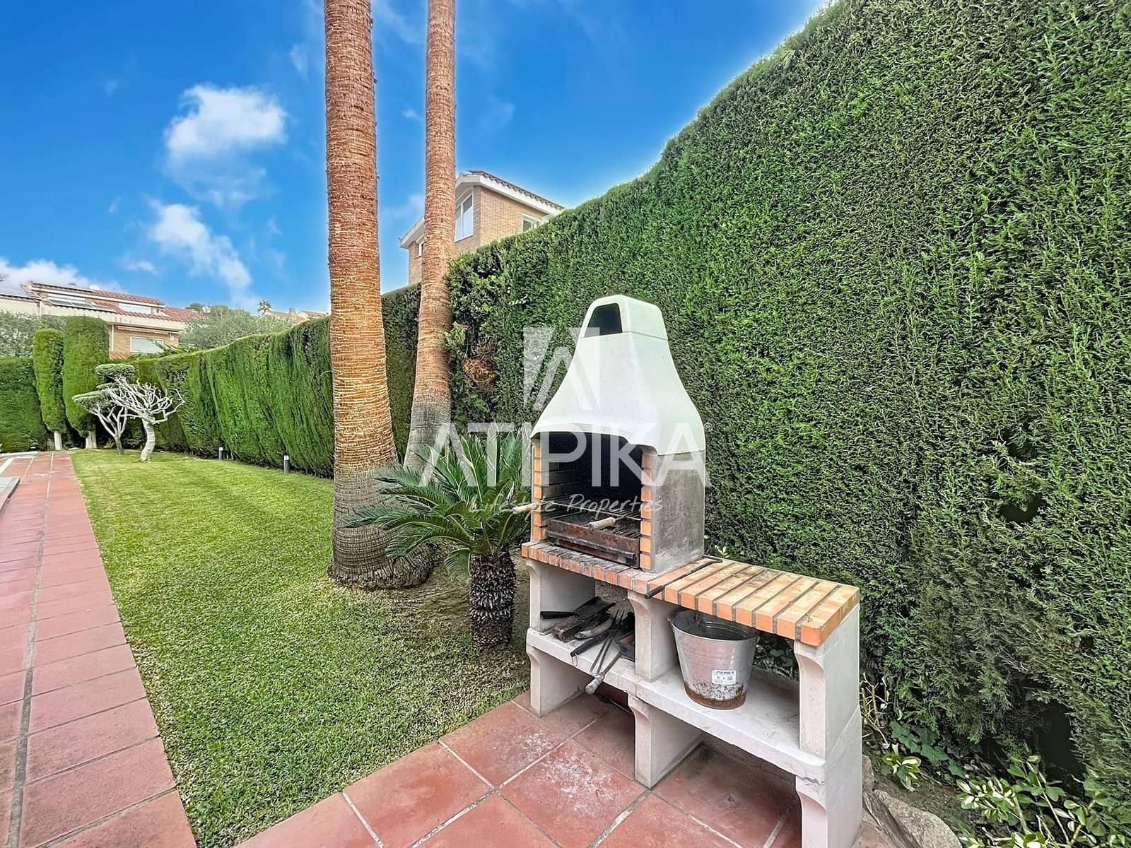 7 soverom Villa til salgs i Sant Vicenc de Montalt med svømmebasseng - € 990 000 (Ref: 9439368)