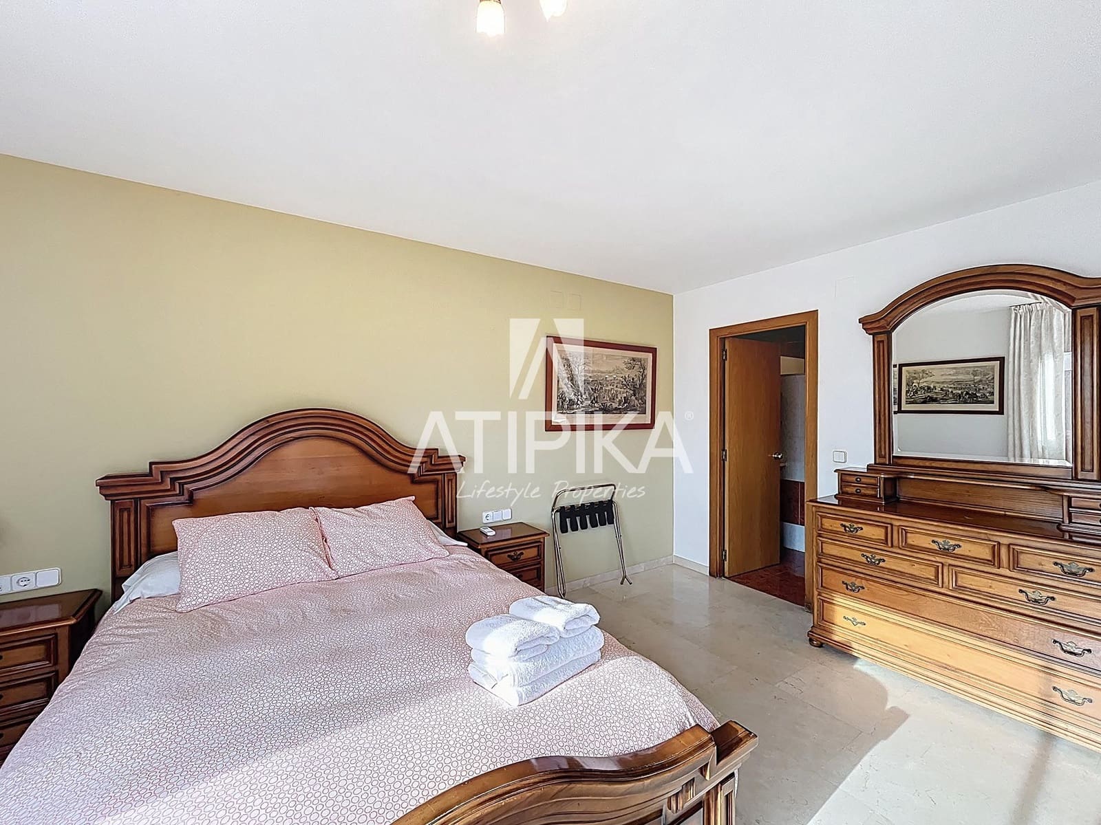 7 soverom Villa til salgs i Sant Vicenc de Montalt med svømmebasseng - € 990 000 (Ref: 9439368)