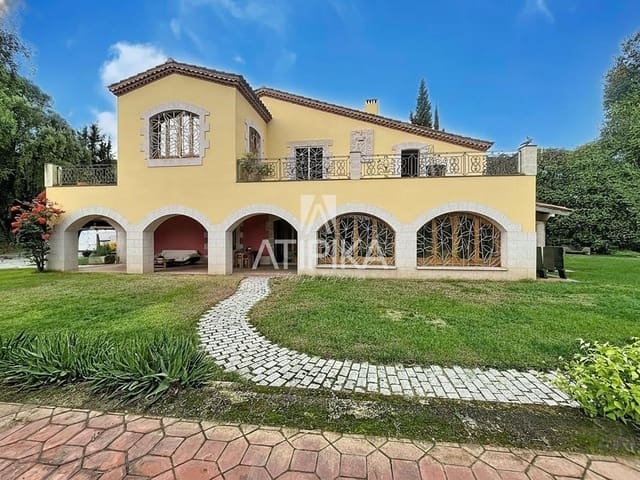 6 soveværelse Lejlighed til salg i Cabrera de Mar med swimmingpool - € 6.750.000 (Ref: 9439369)