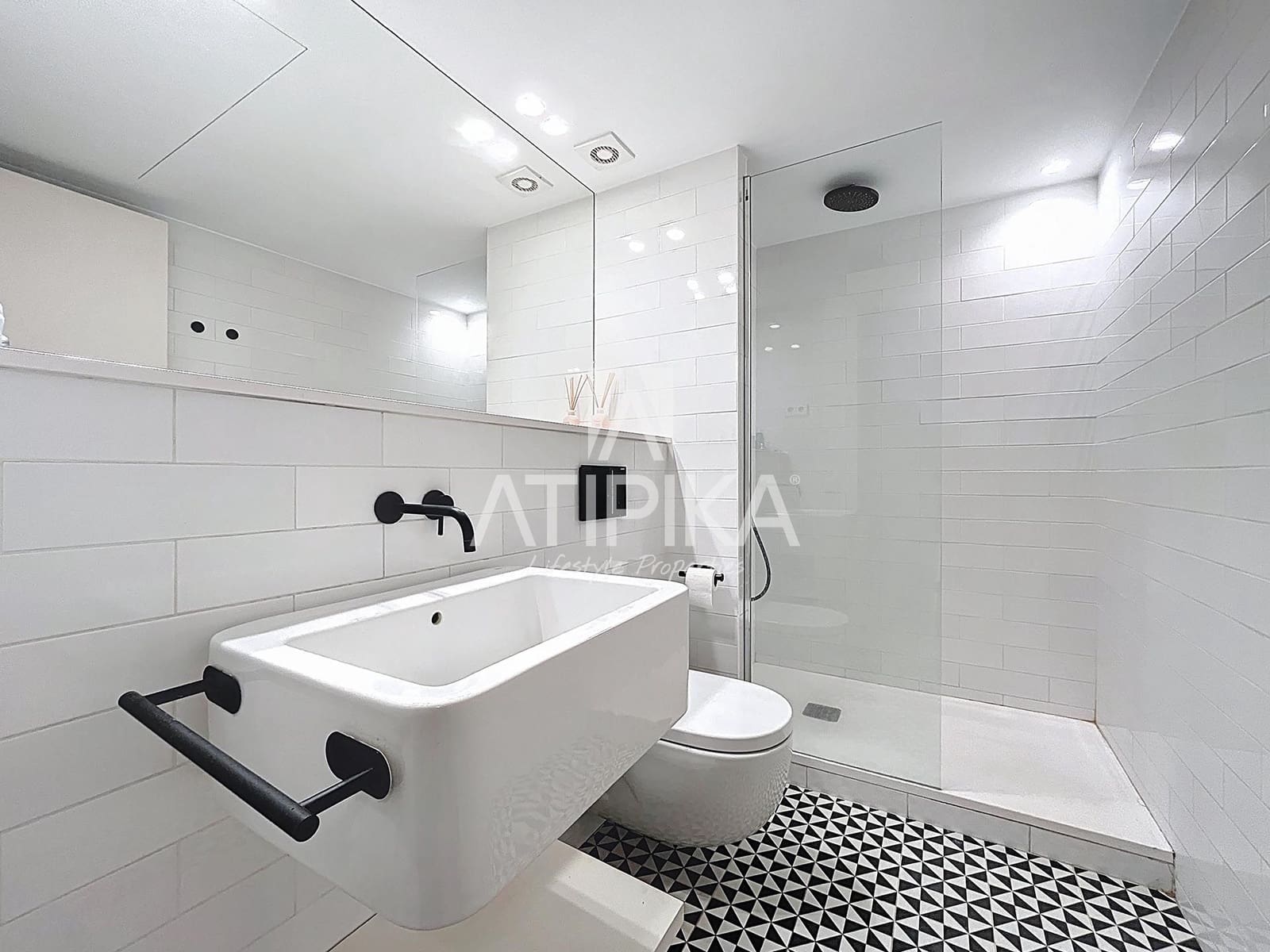 2 Zimmer Penthouse zu verkaufen in Barcelona Stadt - 750.000 € (Ref: 9450100)
