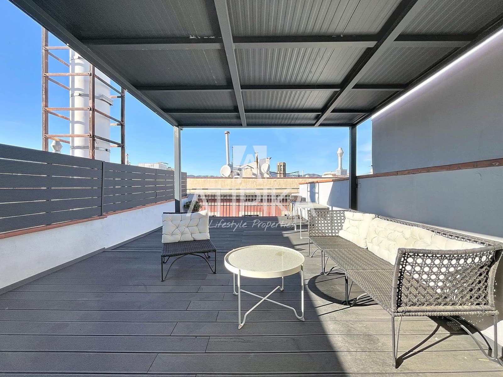 2 Zimmer Penthouse zu verkaufen in Barcelona Stadt - 750.000 € (Ref: 9450100)