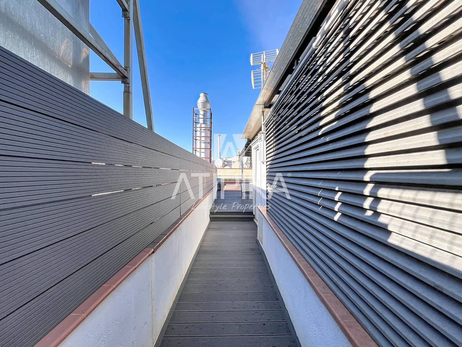 2 Zimmer Penthouse zu verkaufen in Barcelona Stadt - 750.000 € (Ref: 9450100)