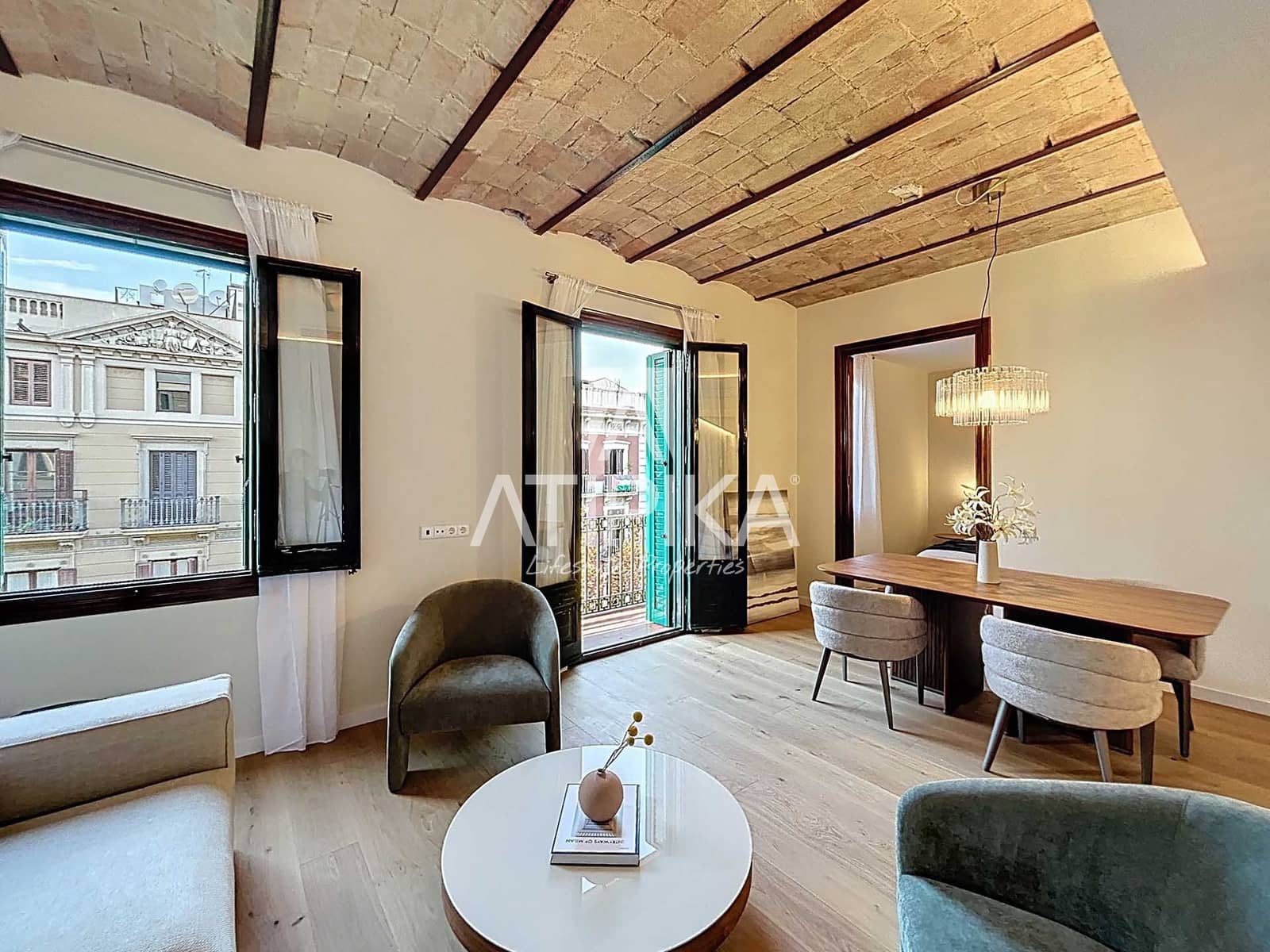 Apartamento de 3 habitaciones en Barcelona ciudad en venta - 880.000 € (Ref: 9451732)