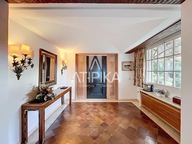 10 bedroom Villa for sale in Cabrils with pool - € 3,500,000 (Ref: 9455738)