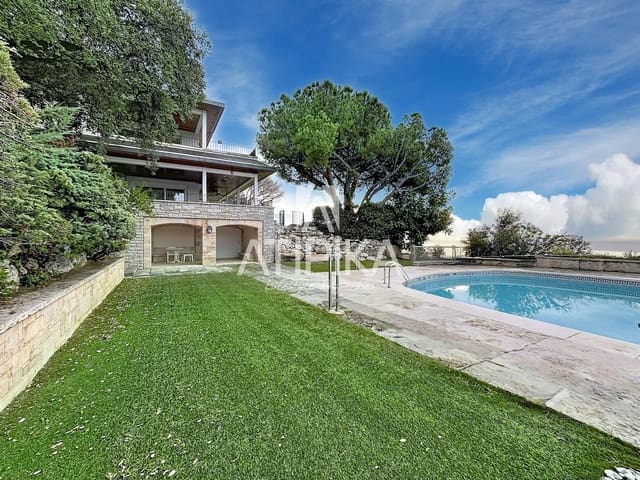 10 bedroom Villa for sale in Cabrils with pool - € 3,500,000 (Ref: 9455738)