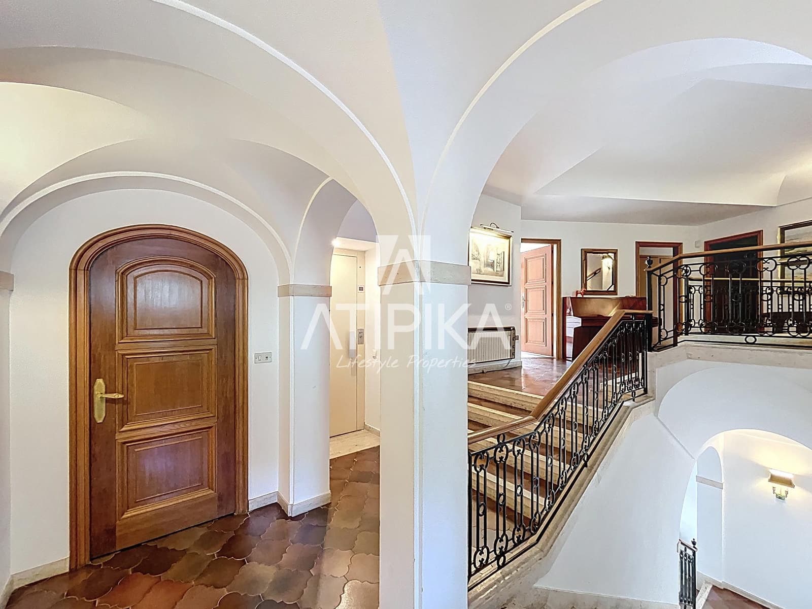 10 makuuhuone Huvila myytävänä paikassa Cabrils mukana uima-altaan - 3 500 000 € (Ref: 9455738)