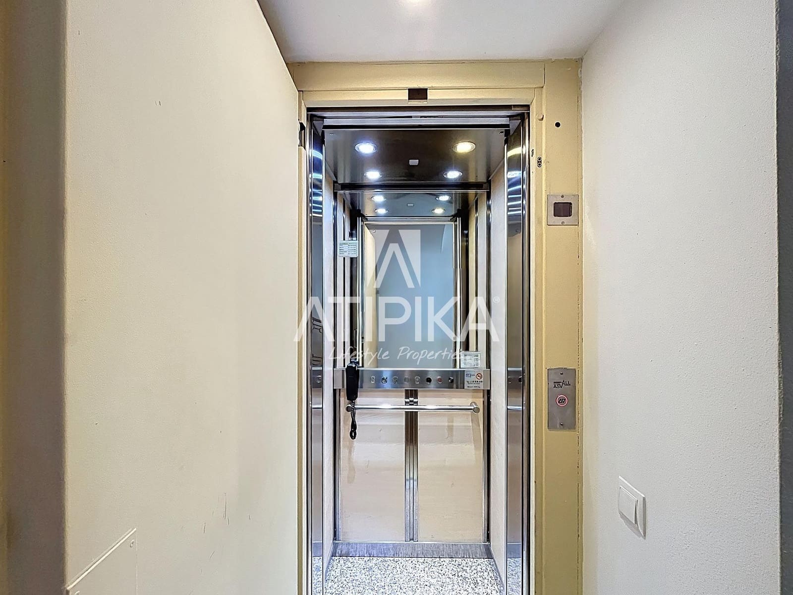 10 makuuhuone Huvila myytävänä paikassa Cabrils mukana uima-altaan - 3 500 000 € (Ref: 9455738)