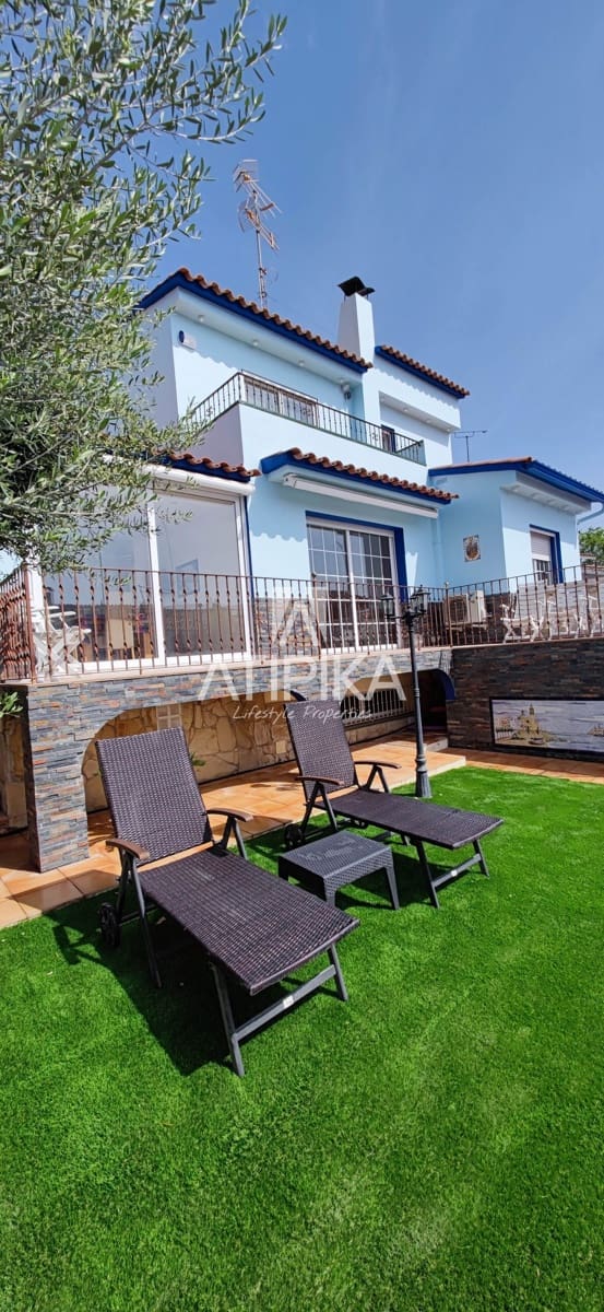 Villa till salu i Sitges - 1 440 000 € (Ref: 9455739)