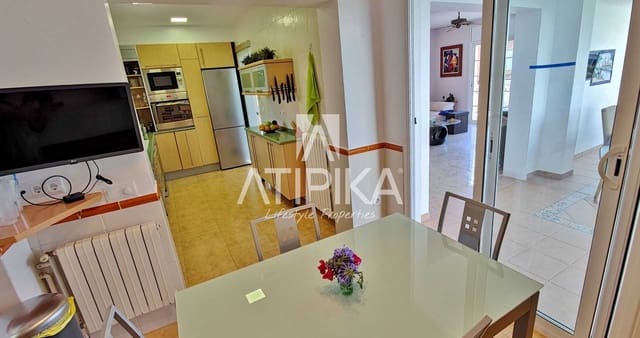 Villa till salu i Sitges - 1 440 000 € (Ref: 9455739)