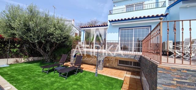 Villa till salu i Sitges - 1 440 000 € (Ref: 9455739)