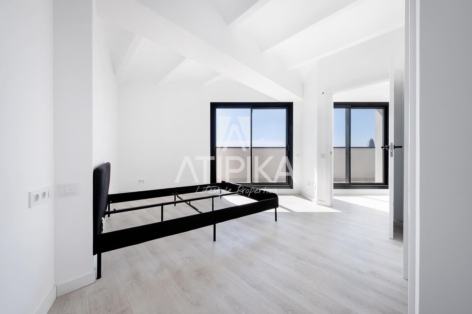 Ático de 1 habitación en Barcelona ciudad en venta - 495.000 € (Ref: 9465235)