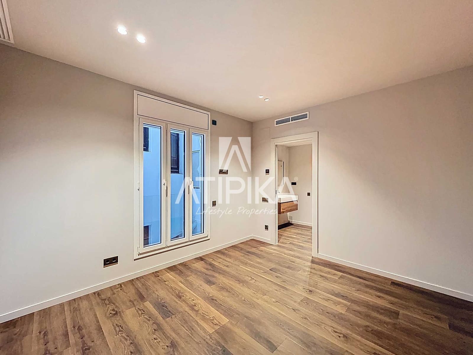 2 sovrum Lägenhet till salu i Barcelona stad - 1 350 000 € (Ref: 9467956)