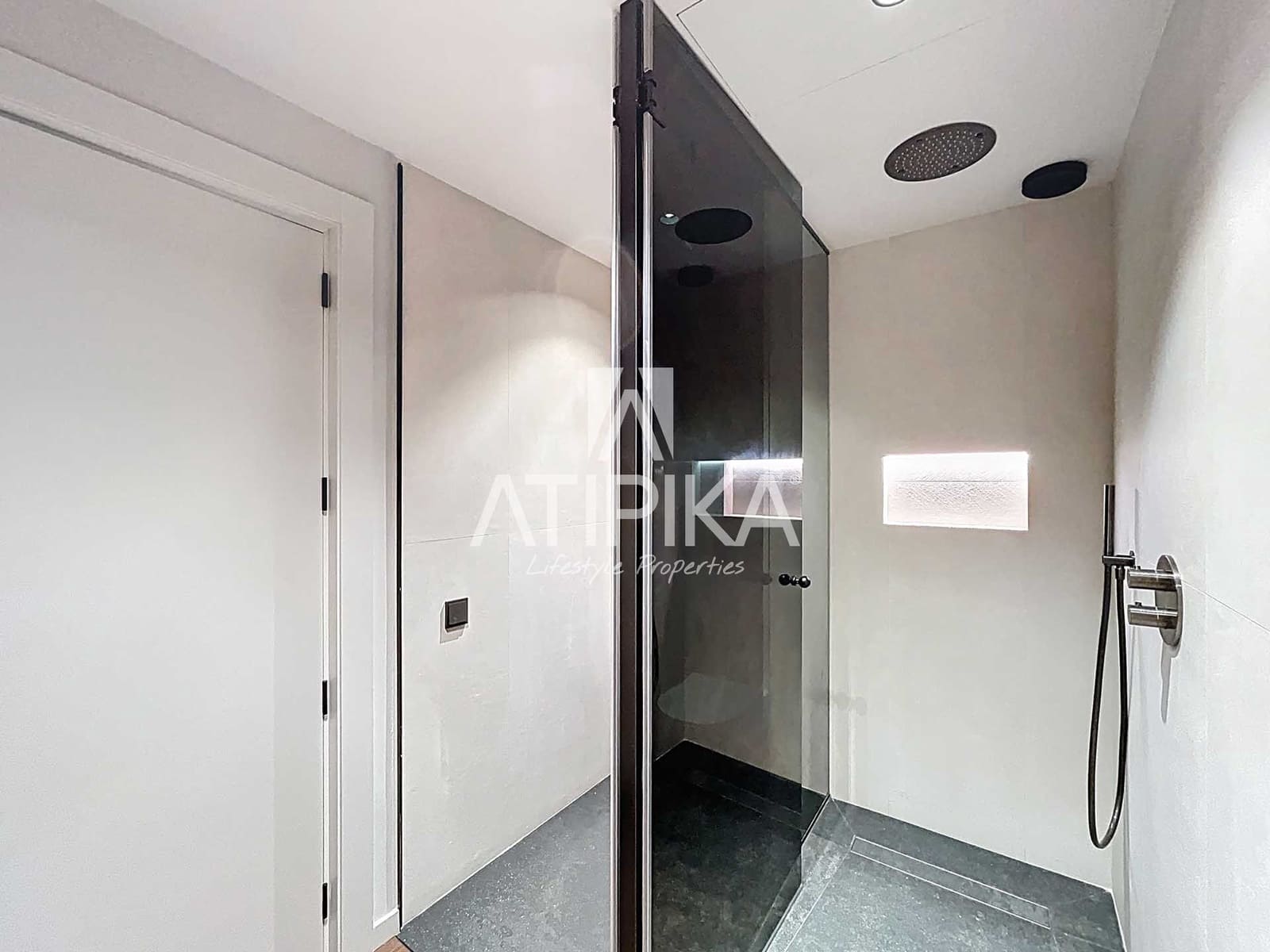 2 sovrum Lägenhet till salu i Barcelona stad - 1 350 000 € (Ref: 9467956)