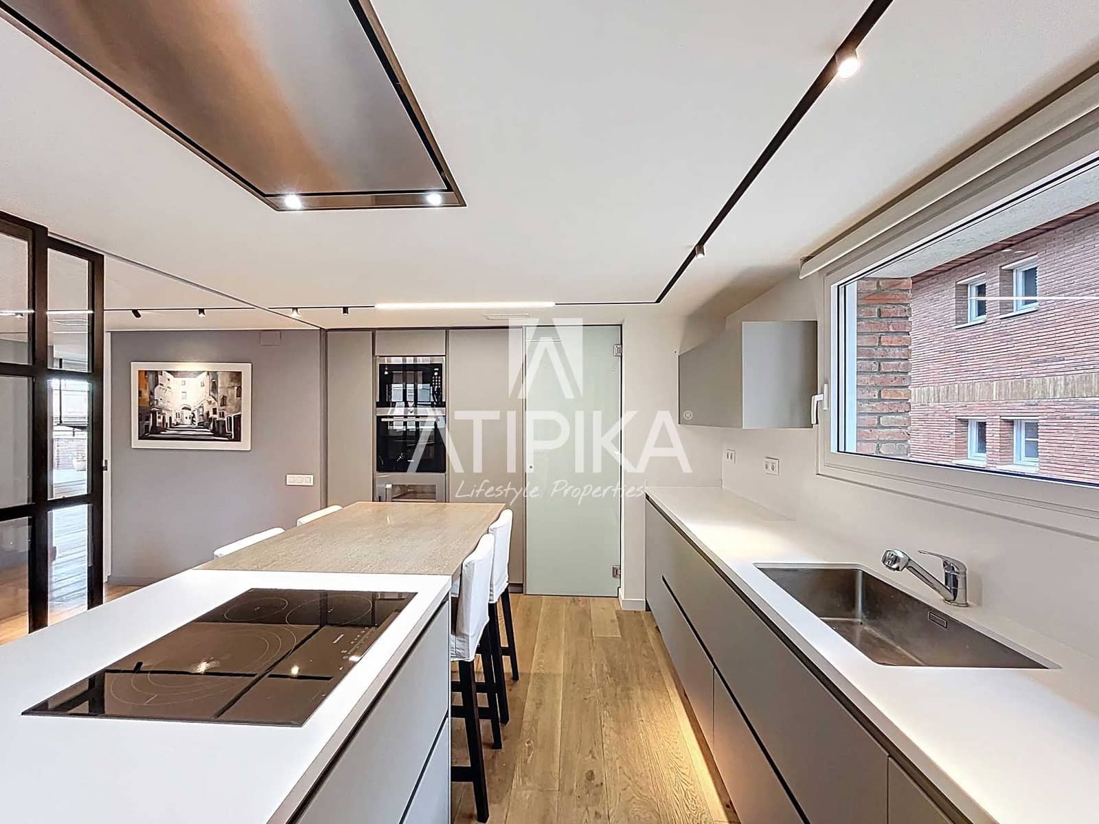 Ático de 4 habitaciones en Barcelona ciudad en venta - 1.970.000 € (Ref: 9470162)