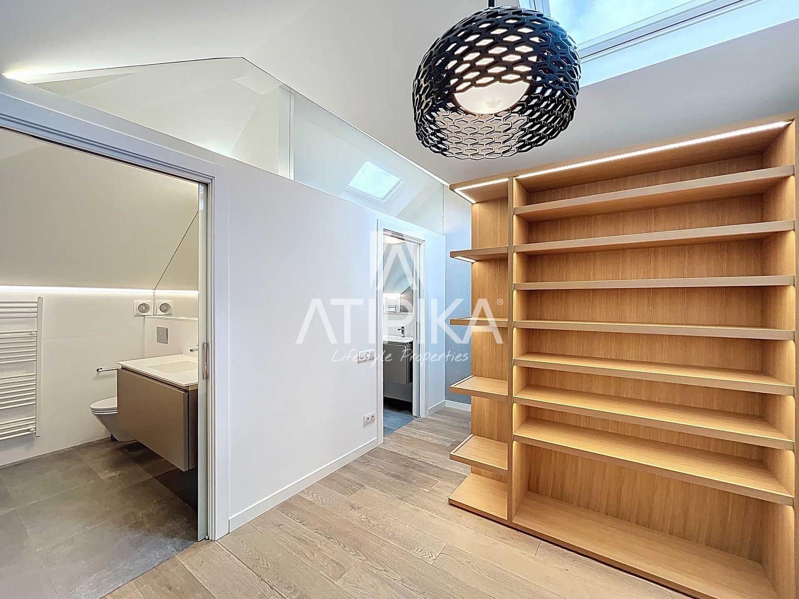 Ático de 4 habitaciones en Barcelona ciudad en venta - 1.970.000 € (Ref: 9470162)