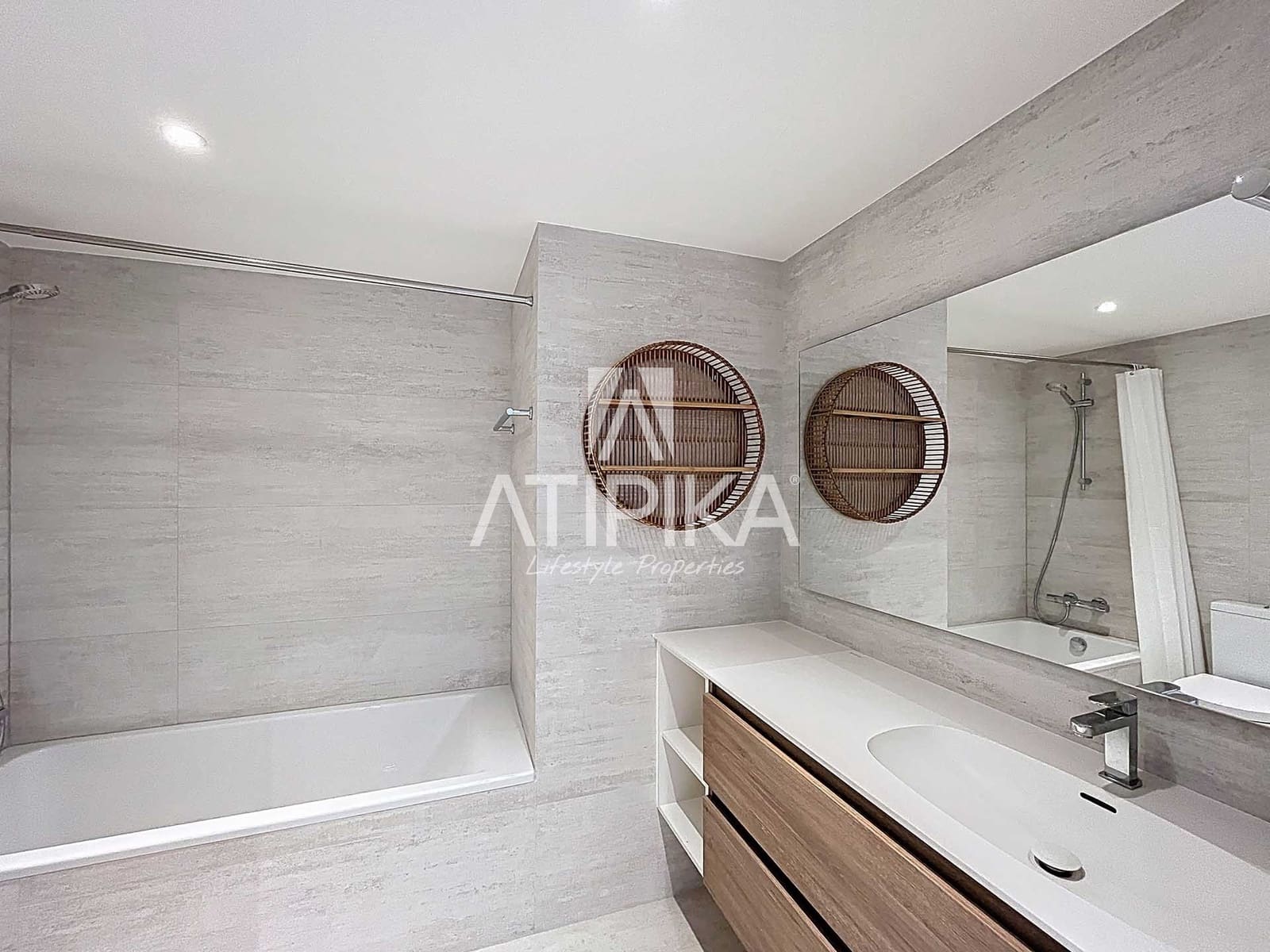 Ático de 4 habitaciones en Barcelona ciudad en venta - 1.970.000 € (Ref: 9470162)