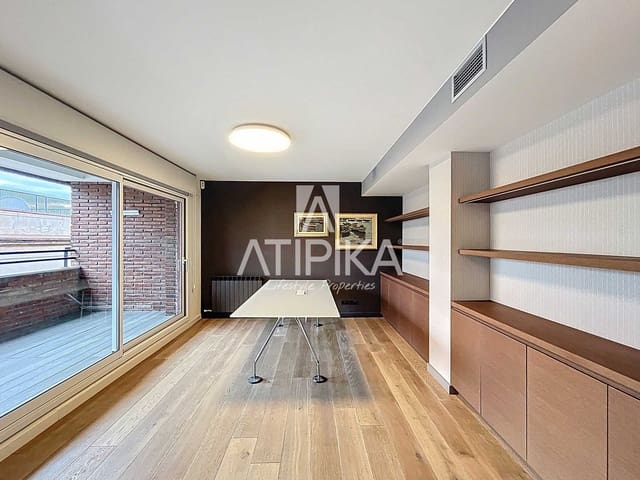 Ático de 4 habitaciones en Barcelona ciudad en venta - 1.970.000 € (Ref: 9470162)