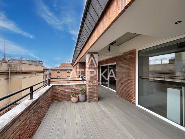 Ático de 4 habitaciones en Barcelona ciudad en venta - 1.970.000 € (Ref: 9470162)